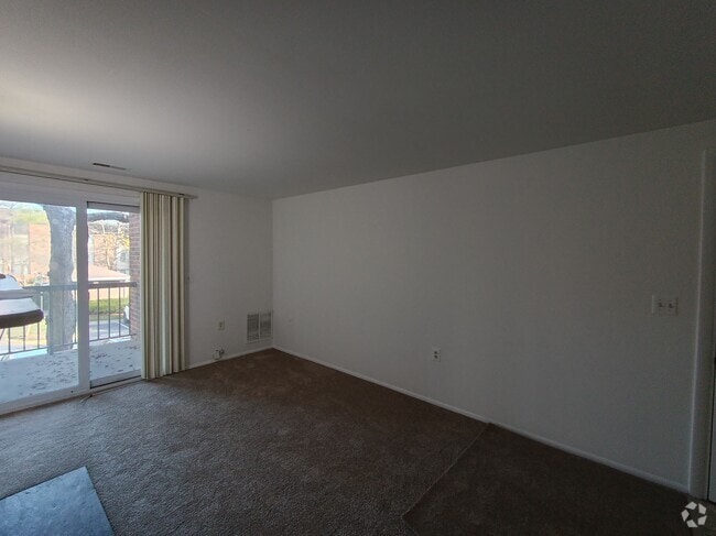 Building Photo - 13211 Chalet Pl Unit 4-204 Rental
