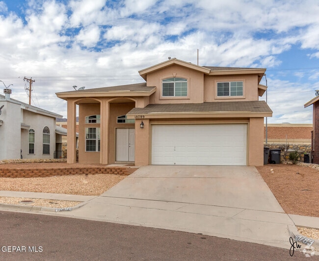 Building Photo - 10789 Pleasant Sand Dr Rental