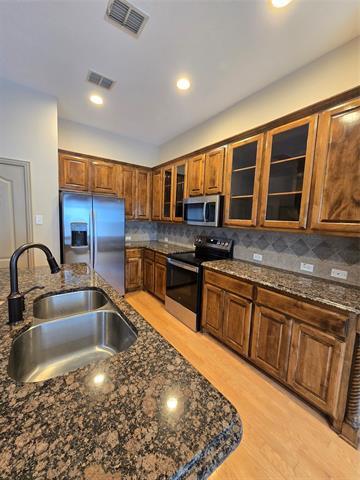 Photo - 3808 Vienna St