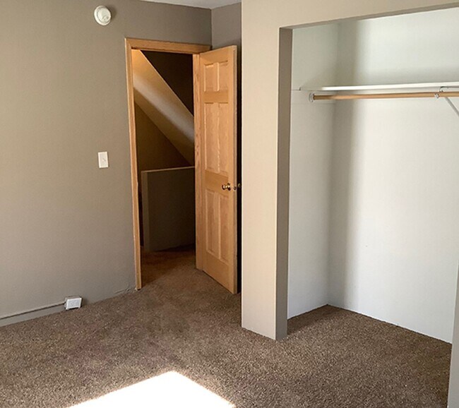 Photo - 1410 7th St SE Unidad #2