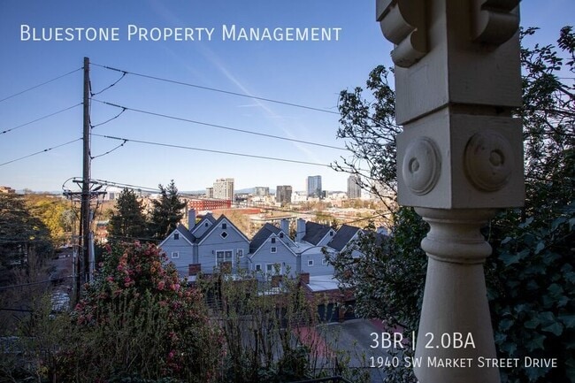 Photo - 1940 SW Market St Dr