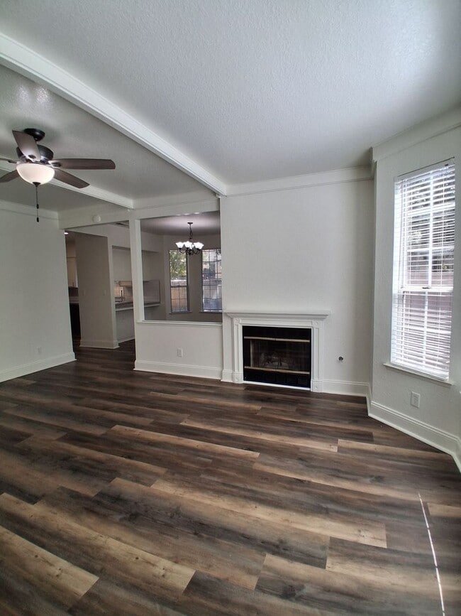 Photo - 8147 N Cedar Ave