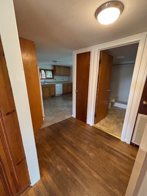 Photo - 213 Landsdowne St