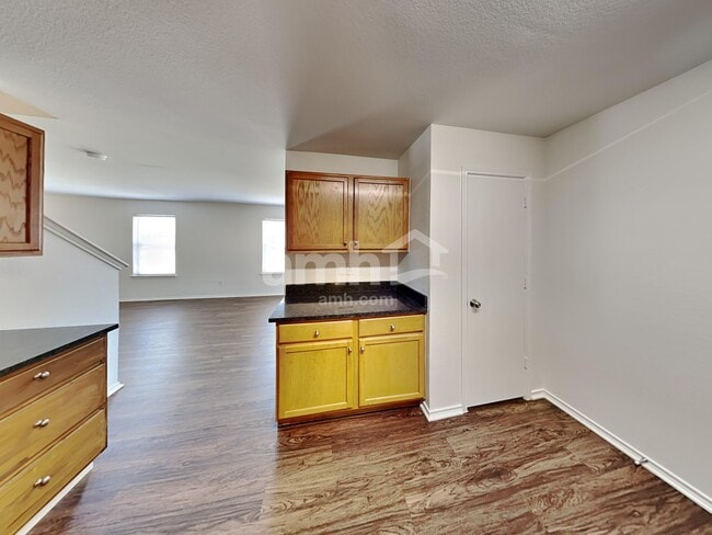 Photo - 20930 Baronsledge Ln