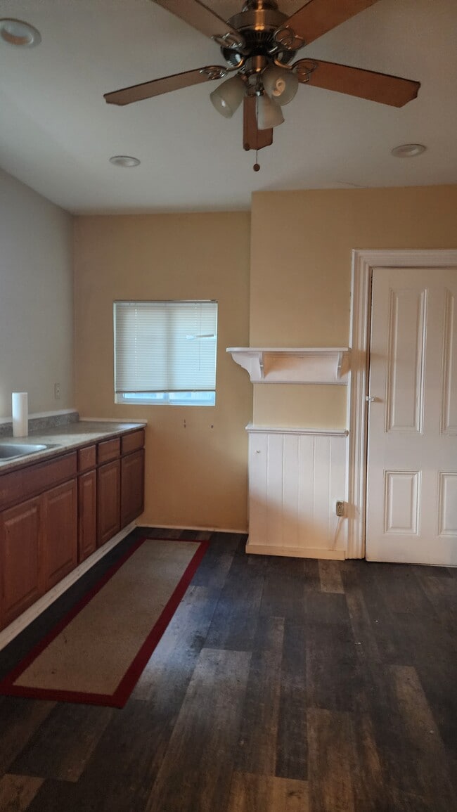 Photo - 4801 Sciota St Unit 1