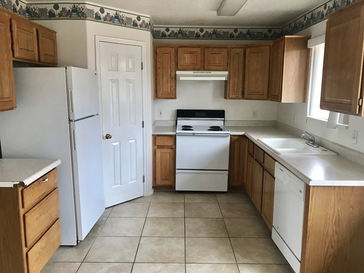 Photo - Condo off Sunset