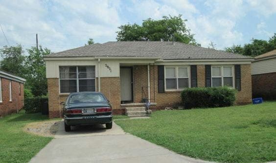 Building Photo - 2821 NE Success St