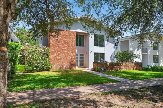 Building Photo - 539 Menendez Ave Unit 539 Rental