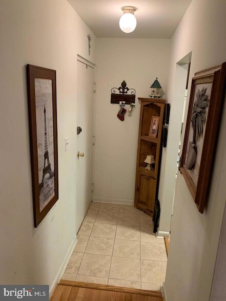 Photo - 1521 Colonial Dr Unit T2