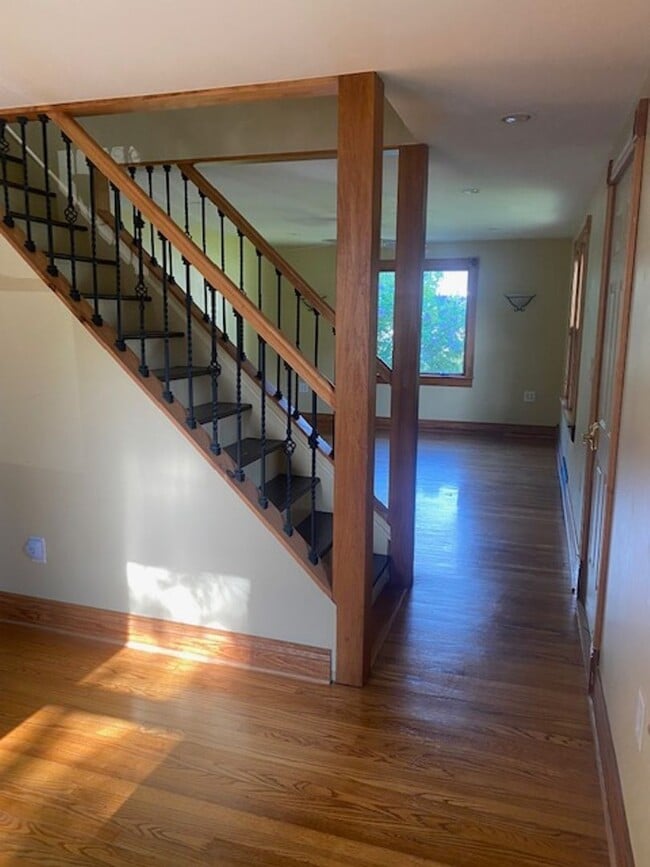 Photo - 124 Maxwell Ave