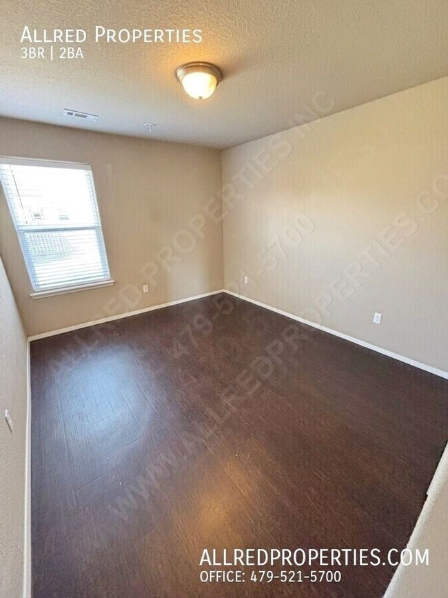 Photo - Move in special $300.00 off 1st month's re...