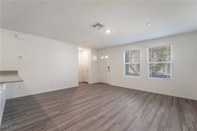 Photo - 1921 Stanza Vis St Townhome