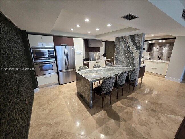 Photo - 11113 Biscayne Blvd Unit 854