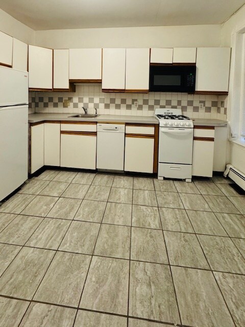 Photo - 64A Phillips St