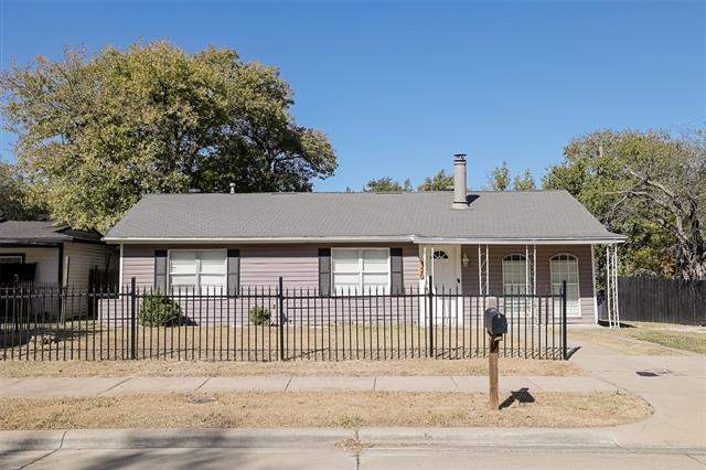 Building Photo - 320 Highland Dr