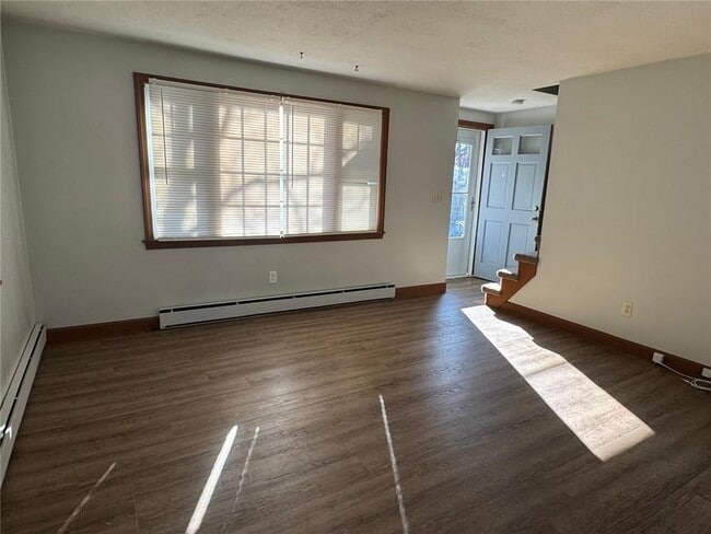 Photo - 101 Northrup Ave