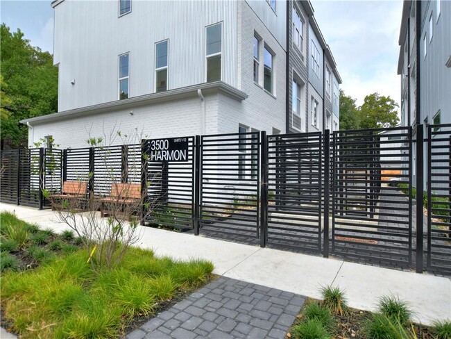 Photo - 3500 Harmon Ave Unit 3