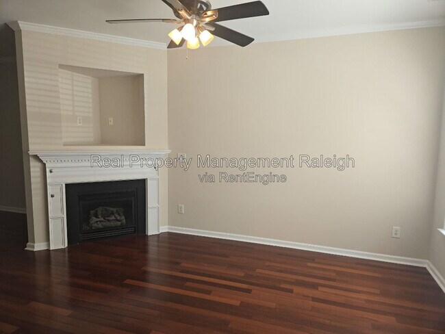 Photo - 531 Elm Ave