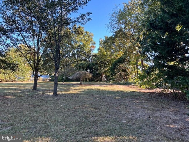 Building Photo - 4 Margate Ct