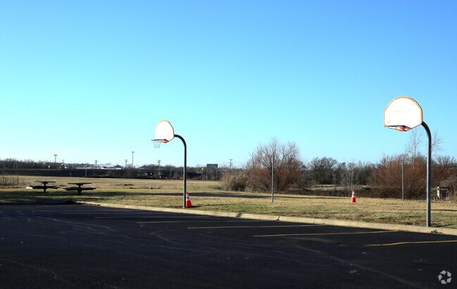 Photo - Spartan Residence Hall