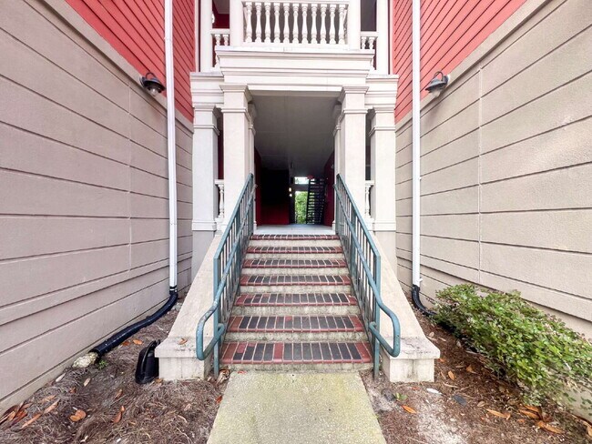 Photo - 2 Bed, 2 Bath Condo at amenity-rich The Merritt!