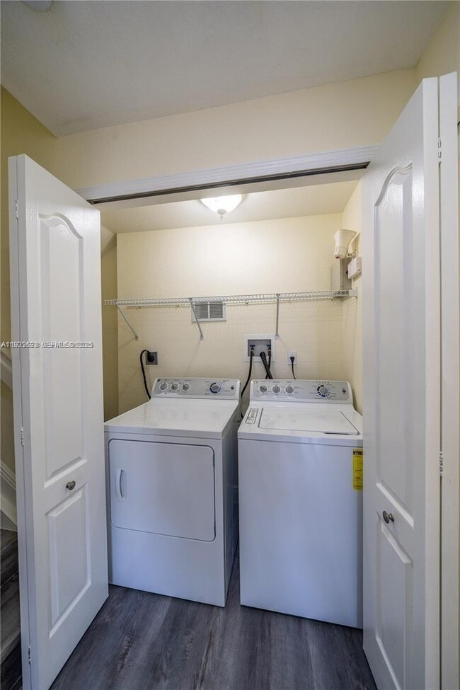 Photo - 8882 W Flagler St