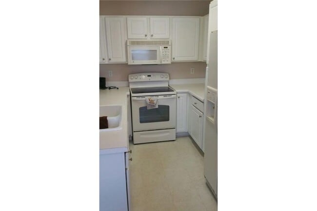 Photo - 908 Waverly Hills Ct