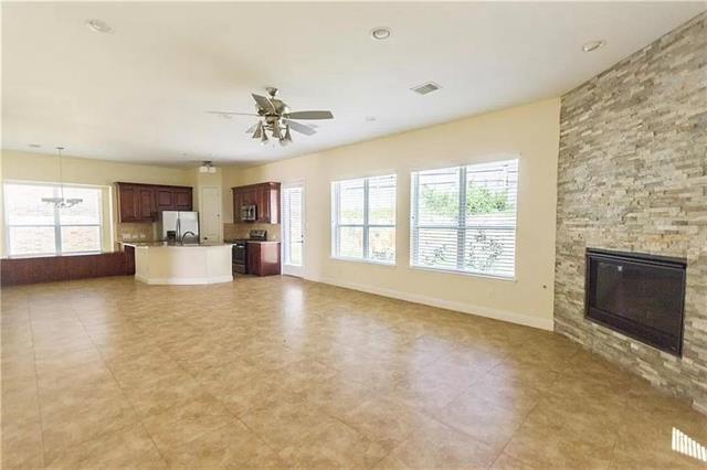 Photo - 2600 Almanzor Avenue