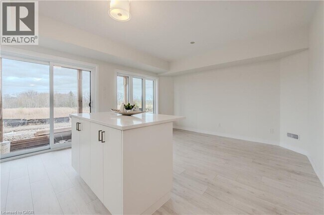 Photo - 15 Stauffer Woods Trl