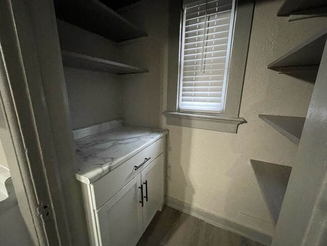 Photo - 2844-A N 2nd St Unit 2844A N 2nd St (upper)