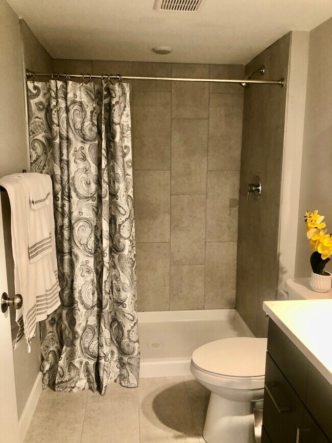 Photo - 3828 Spring Garden St