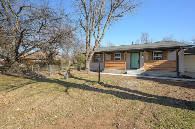 Photo - 416 Betty Ln