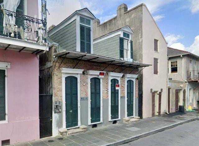 Photo - 830 St Ann St.