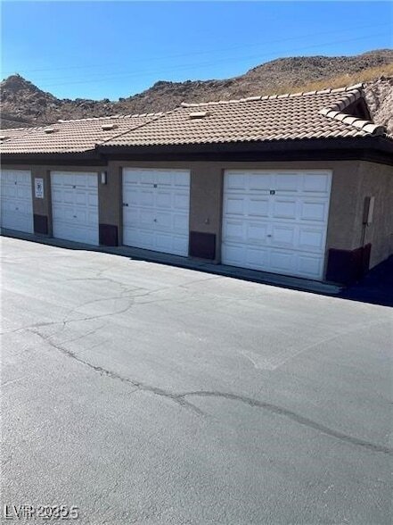Building Photo - 231 W Horizon Ridge Pkwy Unit 514 Rental