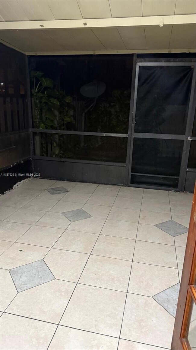 Photo - 11153 NW 37th St