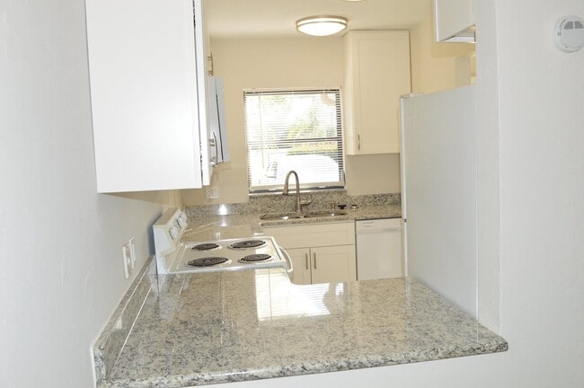 Photo - 26560 Southern Pines Dr Unit 26560 Southern Pines Dr #J-103