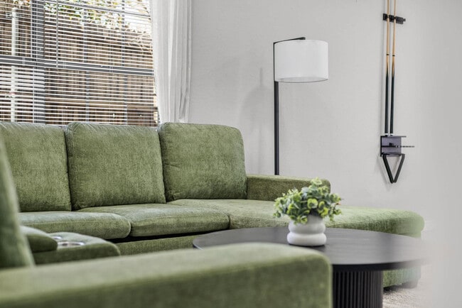 Photo - 1040 Eagle Dr Unit SI ID1514800P