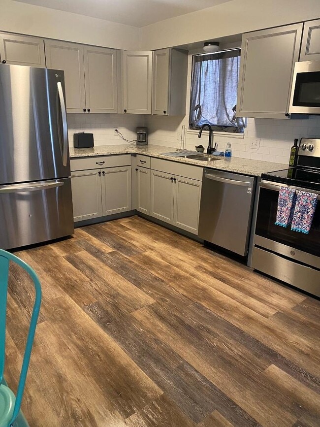 Photo - 1501 Manitou Blvd