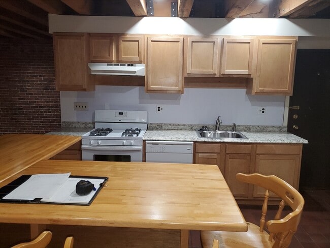 Photo - 57 Fulton St Unit 6