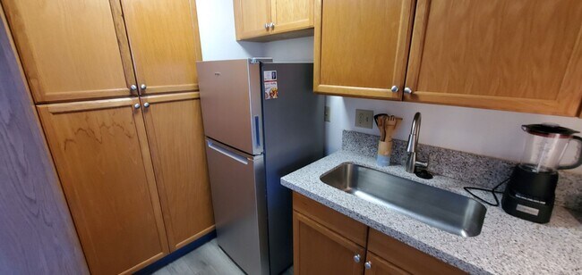 Photo - SALT LAKE - 12th FLOOR FULLY FURNISHED STUDIO - WINDOW AC, ASSIGNED COVERED PARKING. POOL. SECURE... Unit 1207