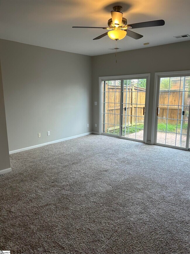 Photo - 109 Waterford Park Dr