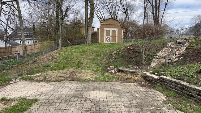 Photo - 1561 Sacramento Ave