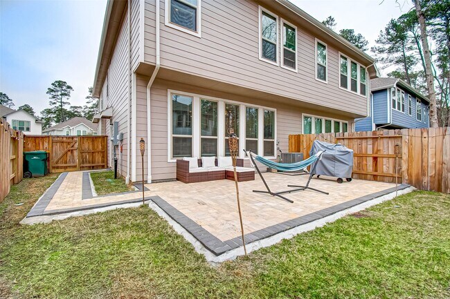 Photo - 617 Aspen Falls Ct