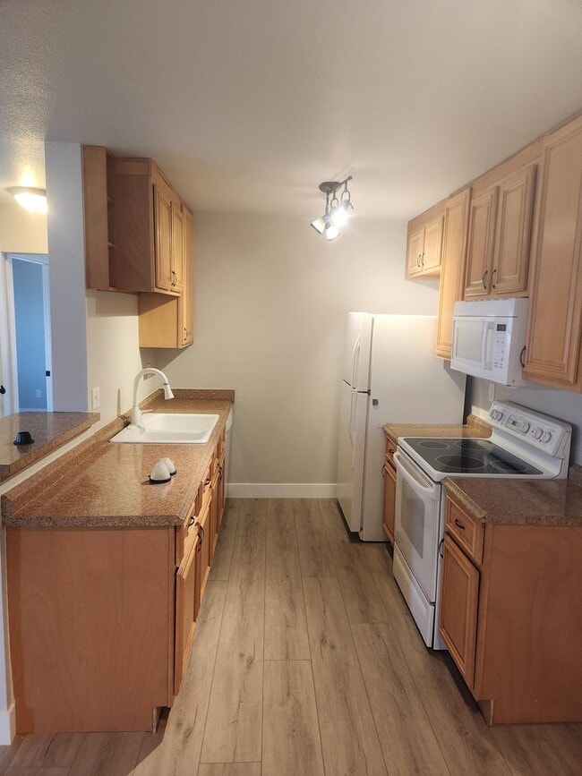 Photo - 10353 W 80th Dr Unit B