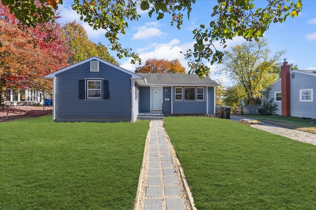 Building Photo - 128 E Military Dr