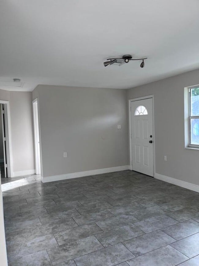 Photo - 8760 Lyndall Ln