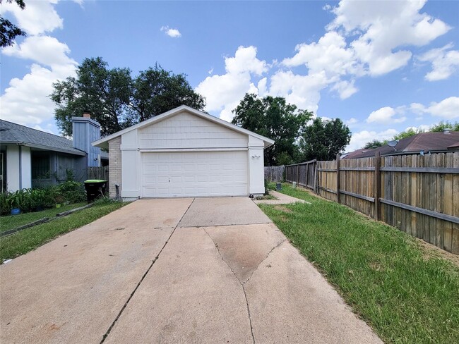 Building Photo - 17706 Glenhagen Ct