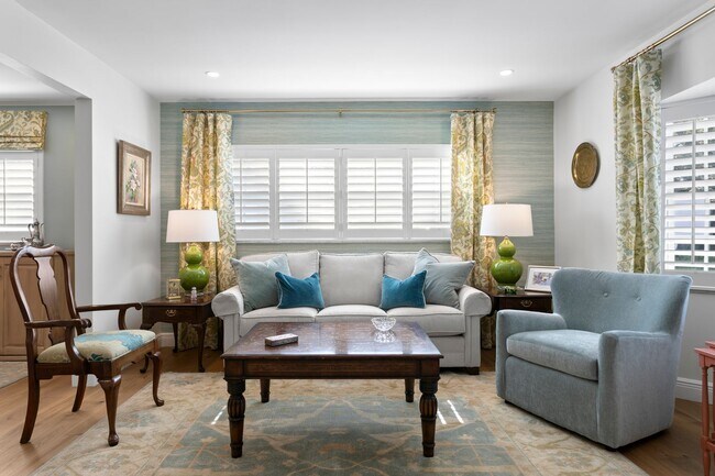 Photo - 4 bed, 3ba, 2 car garage home in Culbreath Heights