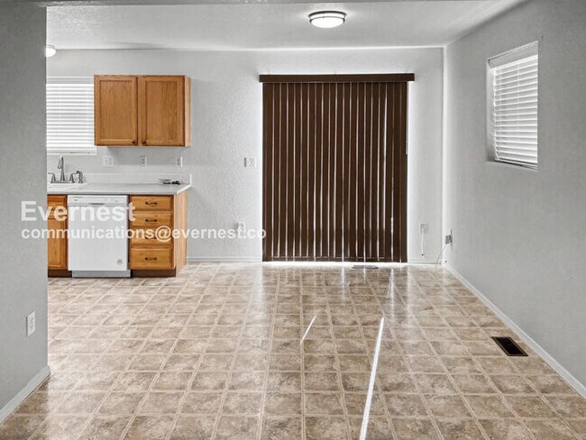 Photo - 451 Stardust Ct