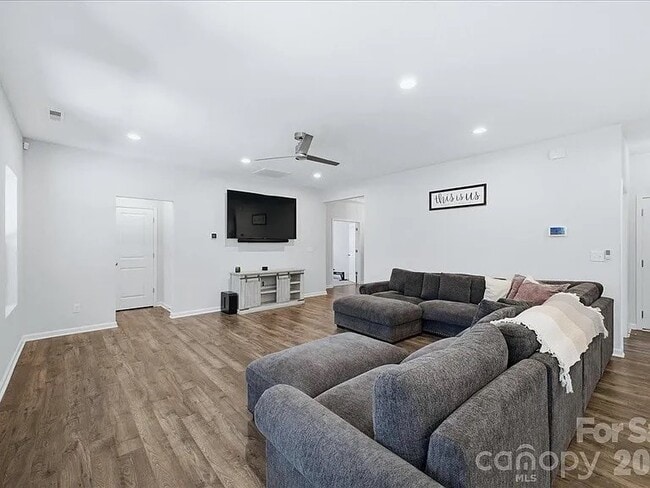 Photo - Single Family Home